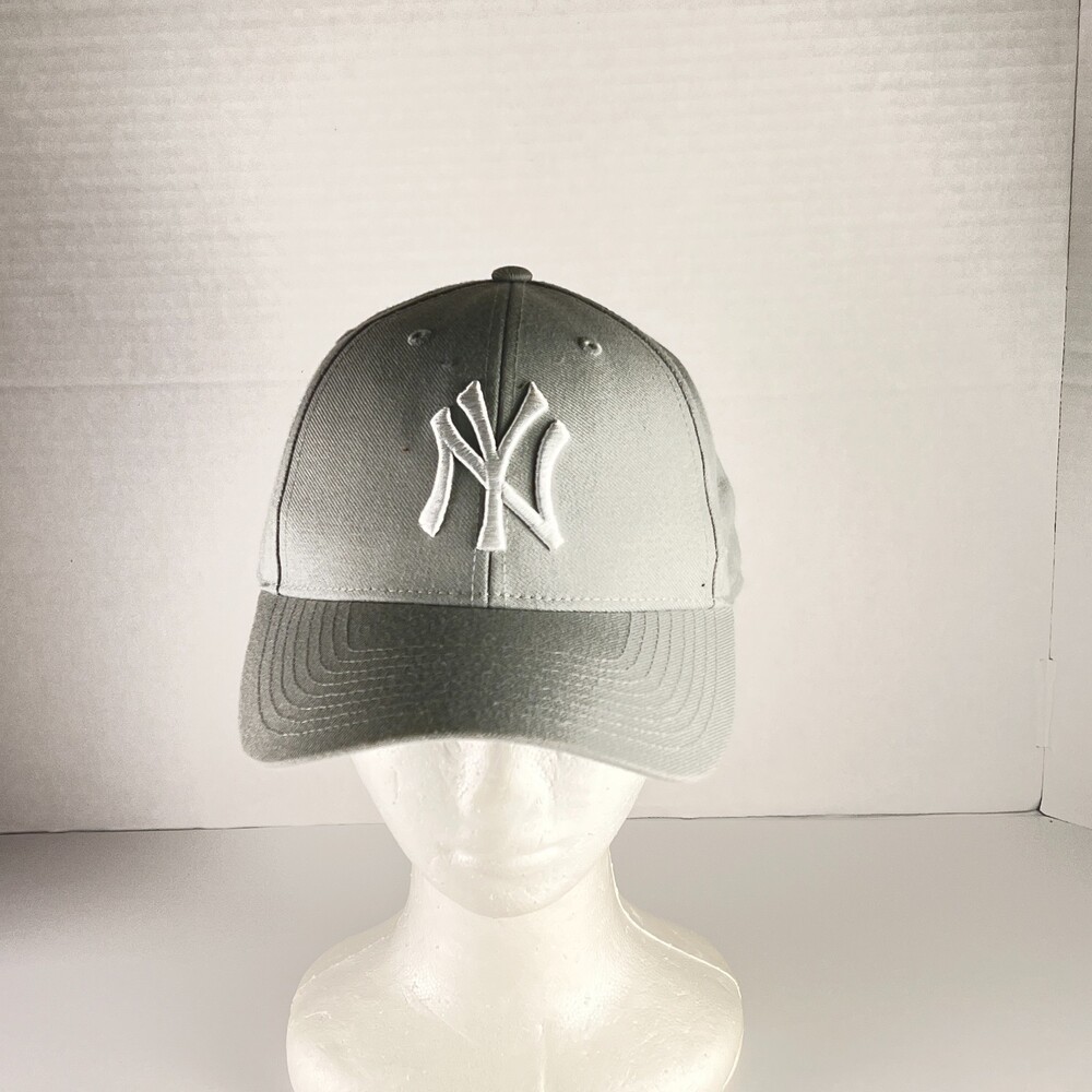 '47 MLB New York Yankees Baseball Cap Mens One Size Gray Sports Hook & Loop Back